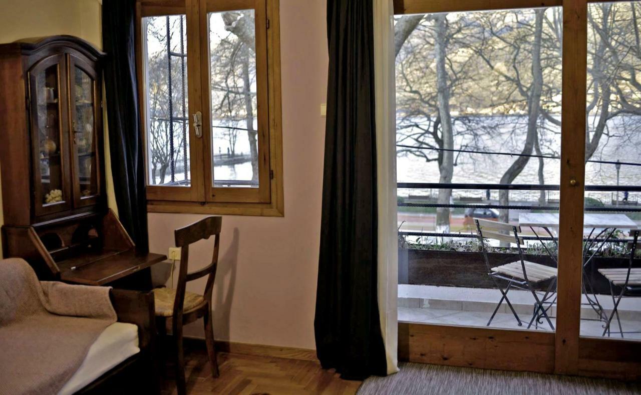 Lake View Apartment Ioannina Exterior foto